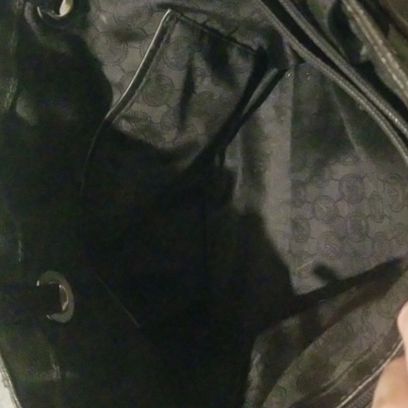 Authentic MK bag - Picture 7 of 9